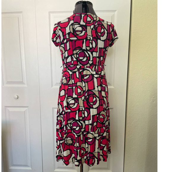 Motherhood Maternity Pink Red and Tan Geometric Printed Dress, Size S 🗣 - Picture 2 of 2
